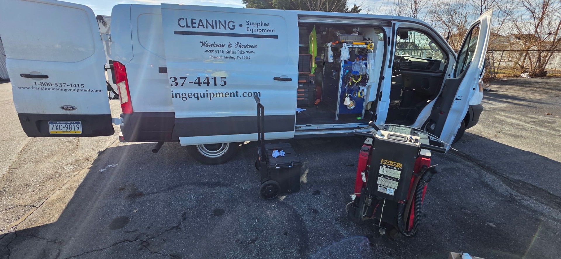 Middletown DE floor scrubber repair technician
